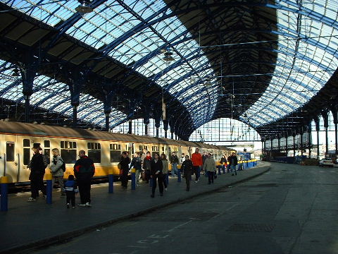[brighton station]