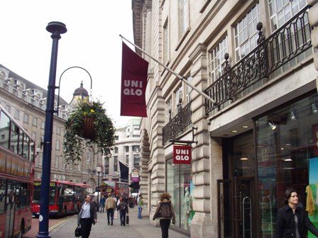 [uniqlo]