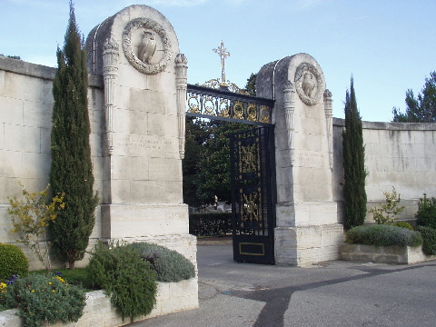 [Cimeti&egrave;re St V&eacute;ran]