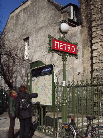 [Metro]