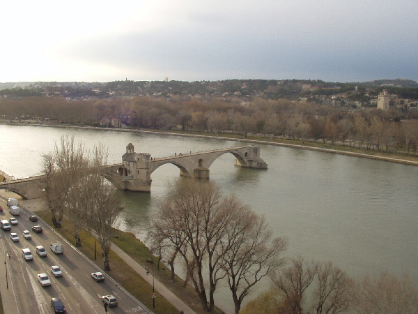[pont avignon]