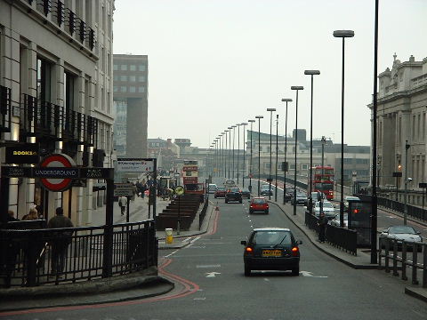 [london bridge]