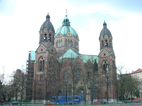 [St Lukaskirche]