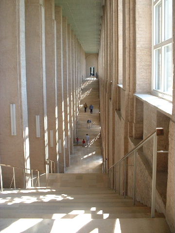 [staircase]