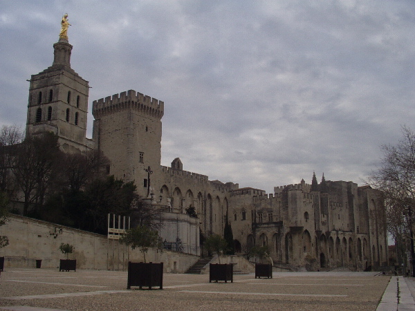 [Notre Dame and Palais des Papes]